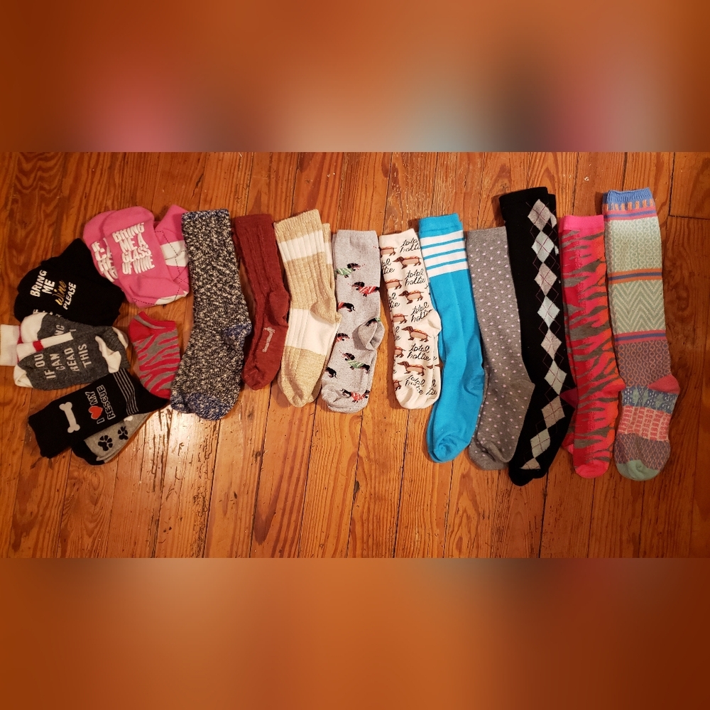 Lot Of 15 Socks!